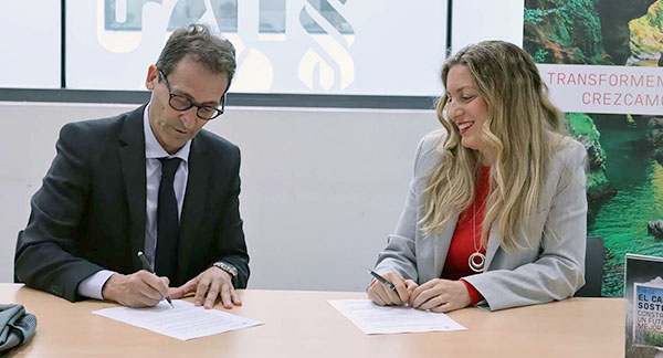 Firma de Convenio de Colaboración entre Bureau Veritas Formación y el Consejo General de Colegios Oficiales de Químicos de España