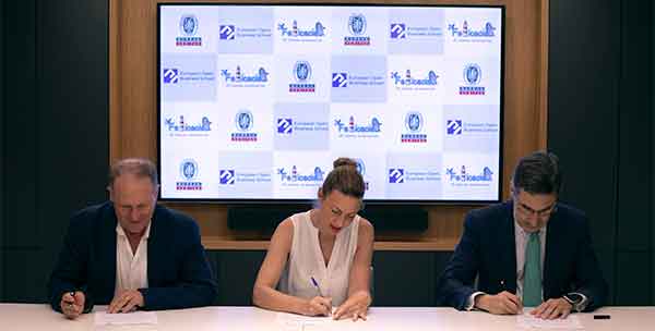 Firma alianza con European Open Business School y Juan Carlos Maestro